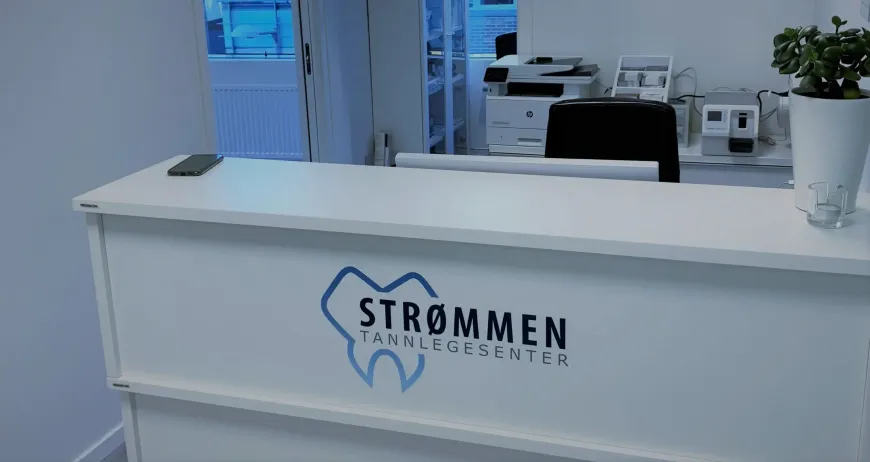 Resepsjonen hos Strømmen Tannlegesenter